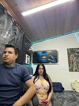 CrisabellssEden online show from March 18, 2:55 pm