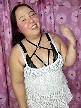 Snapshot of daniza2200 chatting on September 19, 12:31 am daniza2200 online show from September 19, 12:31 am