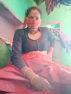 CUTE-004 online show from March 22, 7:14 am