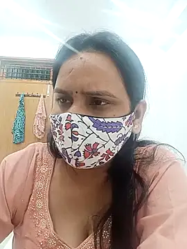 Your-vipasha online show from February 25, 7:45 pm