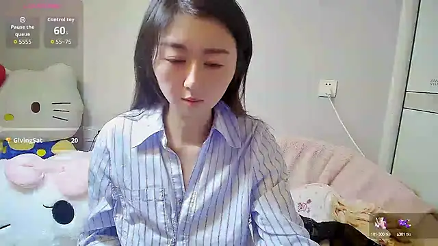 Snapshot of Diva_VVN chatting on September 22, 12:20 am Diva VVN online show from September 22, 12:20 am