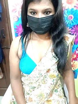Snapshot of Divya_Spandhana_90 chatting on October 10, 6:13 pm Divya Spandhana 90 online show from October 10, 6:13 pm