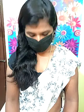Snapshot of Divya_Spandhana_90 chatting on October 8, 5:28 pm Divya Spandhana 90 online show from October 8, 5:28 pm