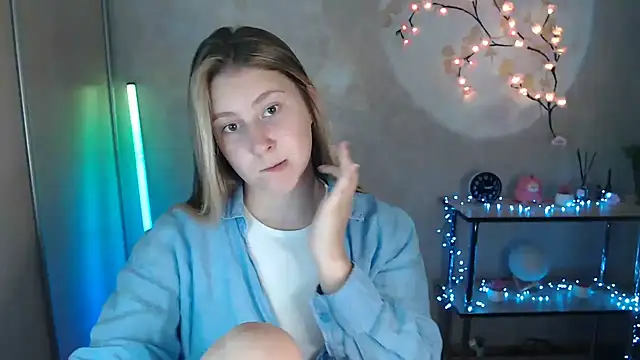 Milka kamila online show from July 27, 12:13 pm