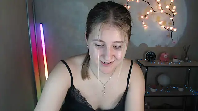 Milka kamila online show from August 1, 12:18 pm