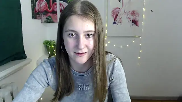 Milka kamila online show from October 13, 3:04 pm