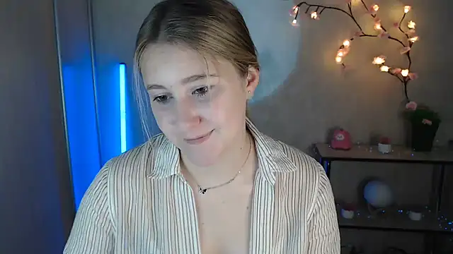 Milka kamila online show from June 26, 12:39 pm