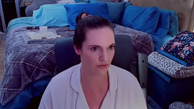 ninajaymes online show from June 9, 2:00 am