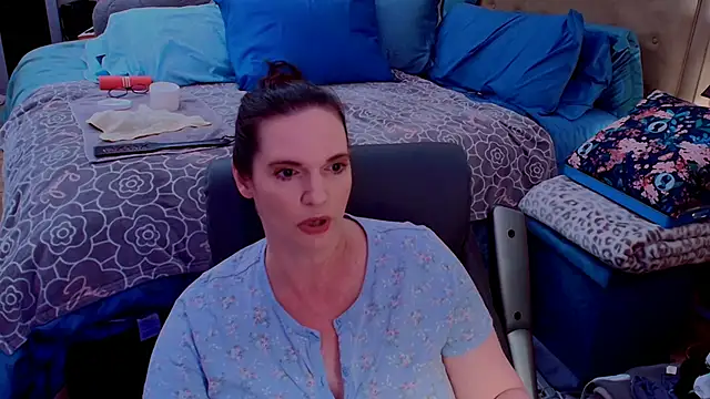 ninajaymes online show from June 24, 4:22 am