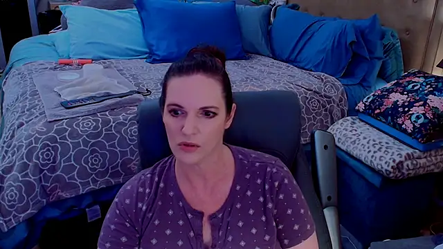 ninajaymes online show from June 18, 9:41 pm
