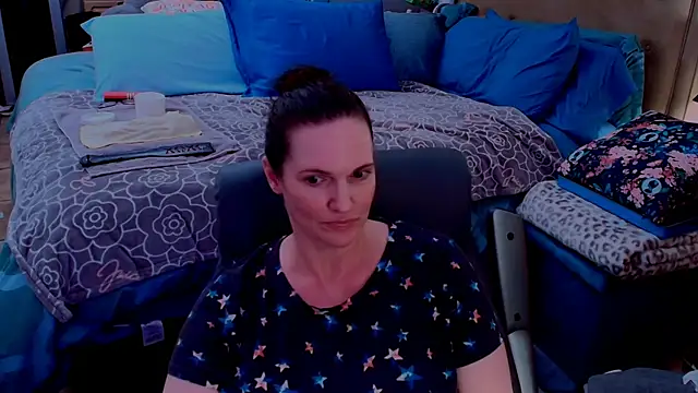 ninajaymes online show from June 17, 1:29 am