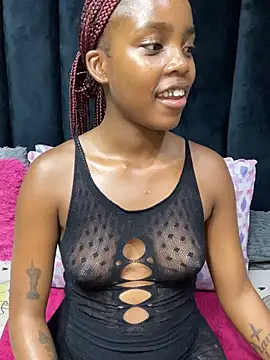 Littlebunny33 online show from July 31, 9:49 pm