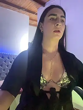 lola diez online show from May 2, 5:22 am