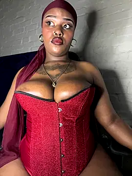 Snapshot of QUEEN_NOBUHLE_777 chatting on October 18, 7:48 pm QUEEN NOBUHLE 777 online show from October 18, 7:48 pm