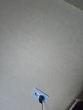 sklkeee05 online show from November 25, 6:15 am