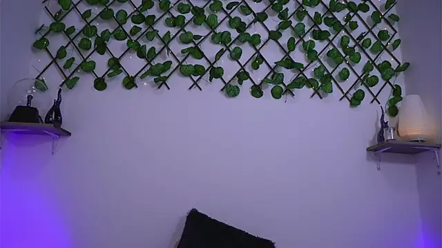 Snapshot of SophiieCumsx chatting on October 11, 12:41 pm SophiieCumsx online show from October 11, 12:41 pm