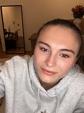 SophiiaStarr online show from October 29, 7:38 pm