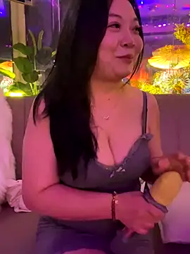 smgirls online show from October 25, 3:41 pm