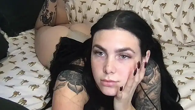 stacywithu online show from December 4, 7:25 pm