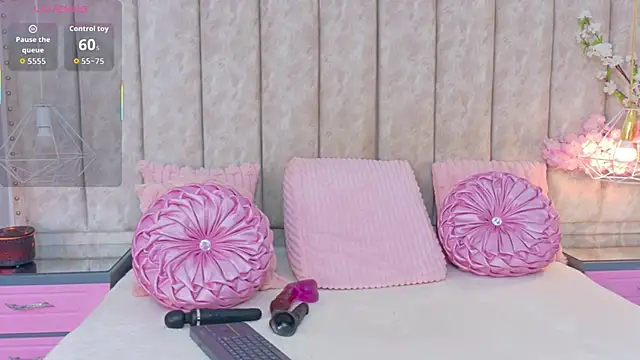 MadissonBonny  online show from November 27, 9:17 pm