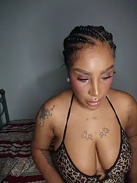 Queen Amara online show from July 14, 4:28 am