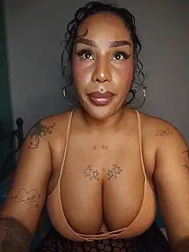 Queen Amara online show from July 29, 4:12 am