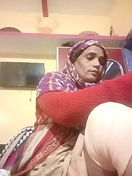 Hot-kal93 online show from December 17, 7:40 pm