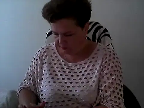 EllaLove2277 online show from September 10, 1:33 pm