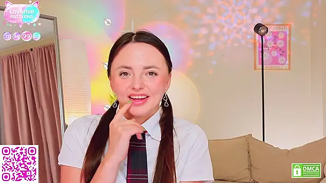 OliviaKis  online show from July 27, 8:44 am