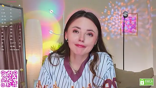 OliviaKis  online show from July 8, 8:16 am