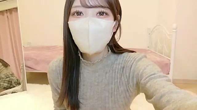 roachan  online show from January 15, 12:22 pm