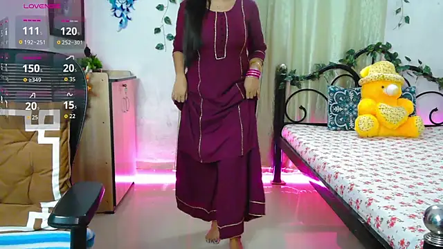 WildDimpi 0 online show from September 20, 11:58 pm