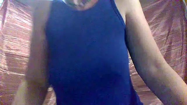 Snapshot of chickandherdick chatting on September 20, 3:38 am chickandherdick online show from September 20, 3:38 am
