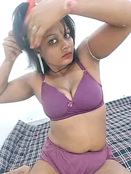 Rashmi Pathak online show from September 21, 4:22 am