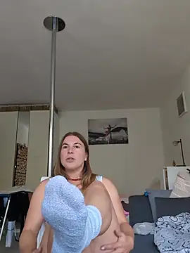 story of sarah online show from August 3, 8:40 am