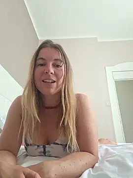 story of sarah online show from July 1, 7:19 am