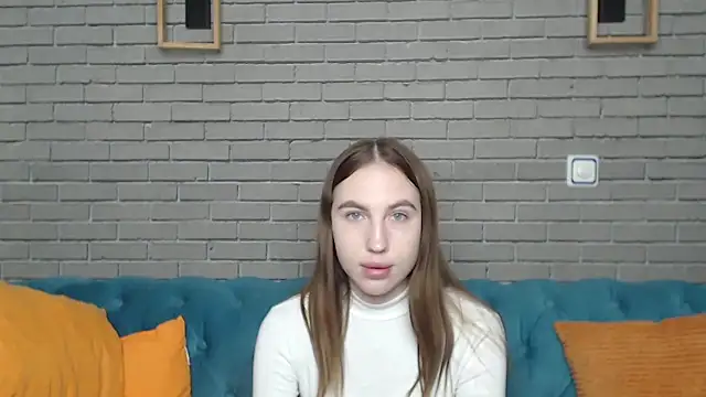 Snapshot of MellinGiG chatting on September 25, 5:06 am MellinGiG online show from September 25, 5:06 am
