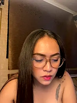 yourdevilsweettsx online show from November 5, 4:01 pm