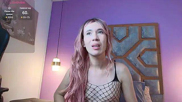 Electra Gosselin online show from October 27, 8:14 pm