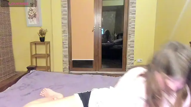 Lilly Jess online show from October 29, 8:55 pm