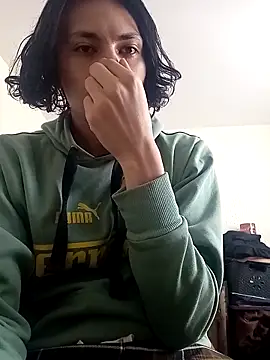 kittymutant99 online show from December 15, 6:46 pm