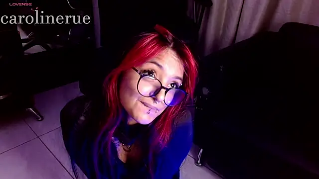 carolinerue online show from July 25, 5:03 am