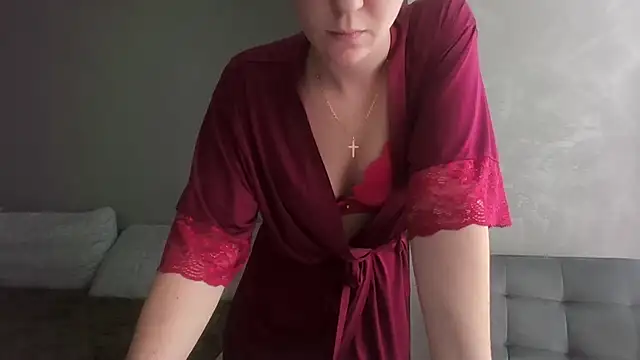 MrsAlice online show from October 22, 9:25 am