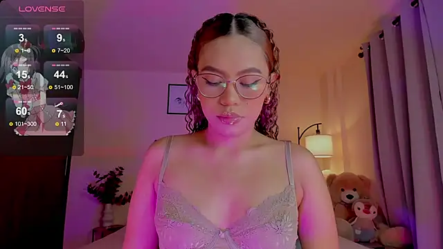 OxanaFedorova1- online show from June 5, 9:10 pm