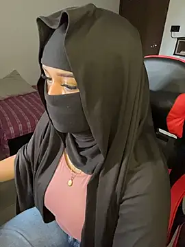 rhizanthella  online show from July 25, 8:49 pm