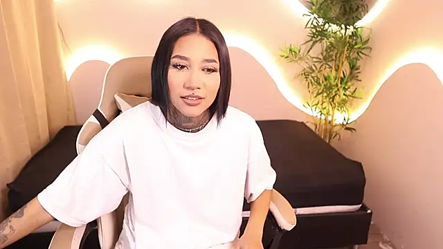 Snapshot of Anaya_olyx chatting on September 30, 5:13 am Anaya olyx online show from September 30, 5:13 am