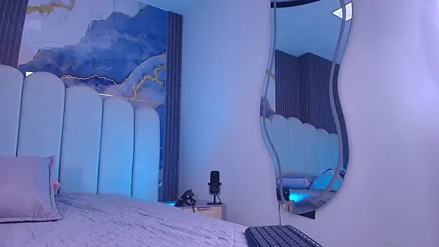 abbyrouss  online show from July 29, 3:06 am