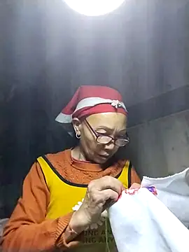 -Xuka-200 online show from March 5, 1:07 pm