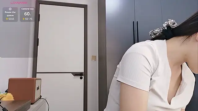 luckckcj online show from February 28, 6:57 am