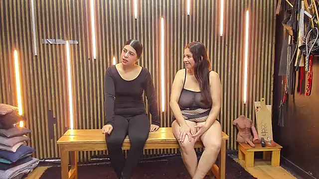 VantablackBDSMShow  online show from July 18, 1:13 pm